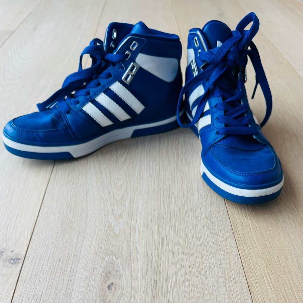 Adidas Originals Hard Court Hi High Top Sneakers Blue White Retro